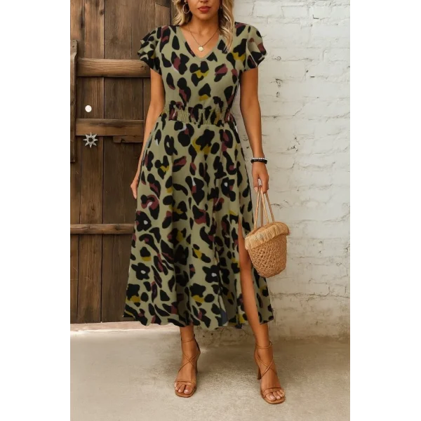 Kadın Kısa Kollu V Yakalı Desenli Yandan Yırtmaçlı Süprem Elbise