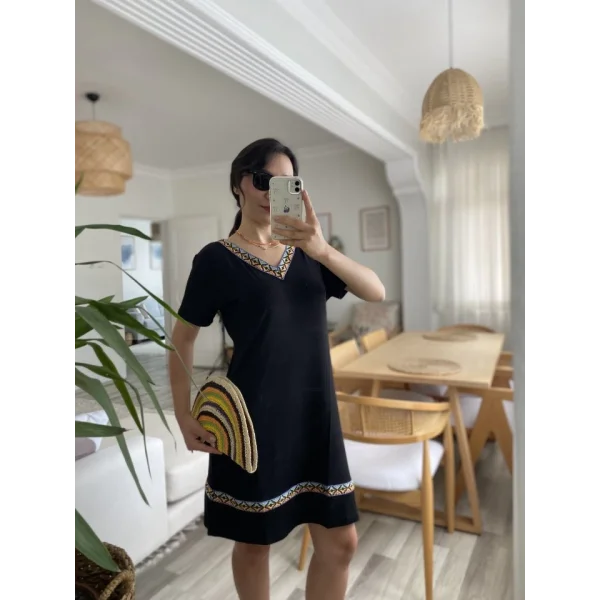 Kadın Kısa Kollu V Yakalı Etnik Desen şerit Detaylı Viskon Elbise