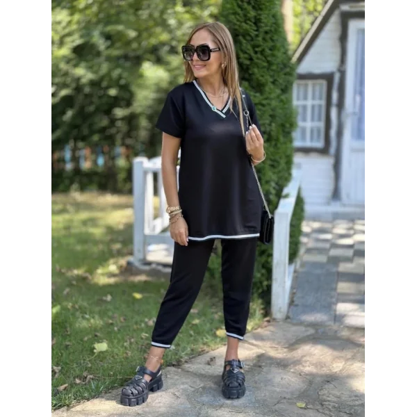 Kadın Kısa Kollu V Yakalı Iki Iplik Bluz Ve Pantolon Ikili Takım