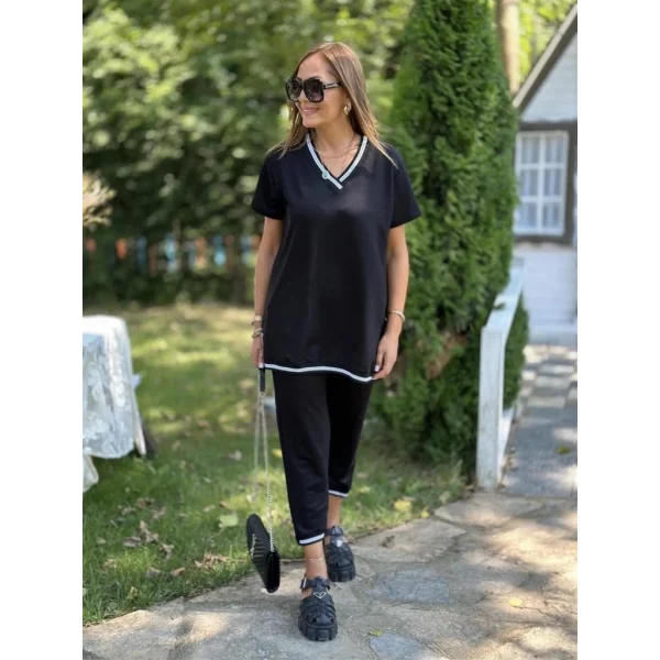 Kadın Kısa Kollu V Yakalı Iki Iplik Bluz Ve Pantolon Ikili Takım