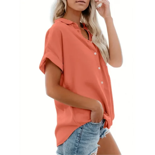Kadın Kısa Kollu V Yakalı önden Düğmeli Dokuma Gömlek