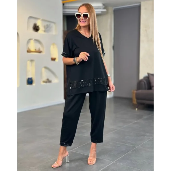 Kadın Kısa Kollu V Yakalı Pul Payetli Viskon Iki Iplik Bluz Ve Pantolon Ikili Takım