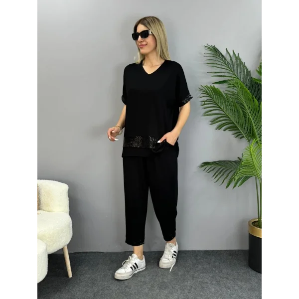 Kadın Kısa Kollu V Yakalı Pul Payetli Viskon Iki Iplik Bluz Ve Pantolon Ikili Takım