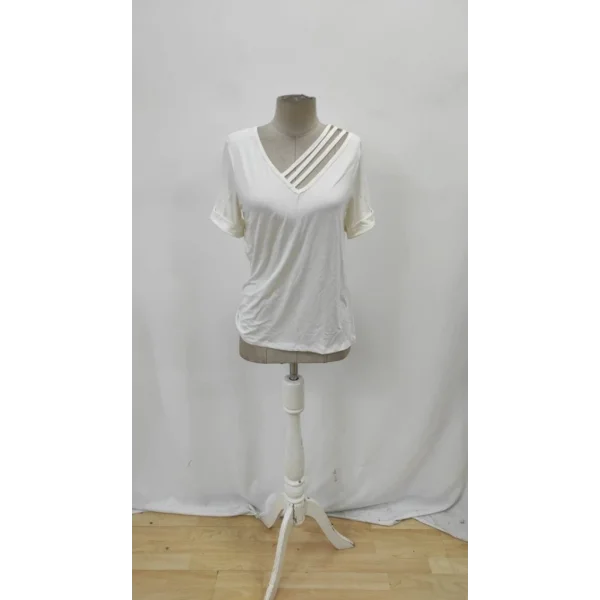 Kadın Kısa Kollu V Yakalı şerit Detaylı Viskon Bluz