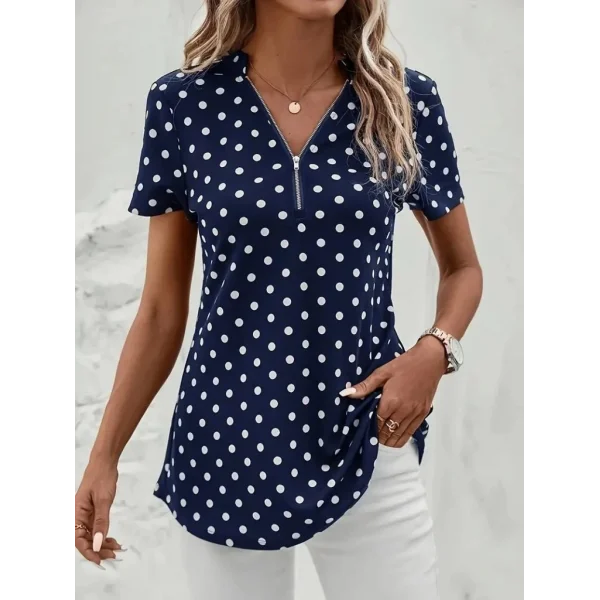 Kadın Kısa Kollu Yakadan Fermuarlı Puantiyeli Uzun Dokuma Viskon Bluz