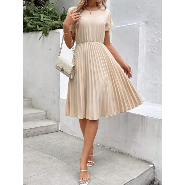 Kadın Kısa Kollu Yakası Açık Belden Lastikli Pileli Kısa Ithal Krep Elbise