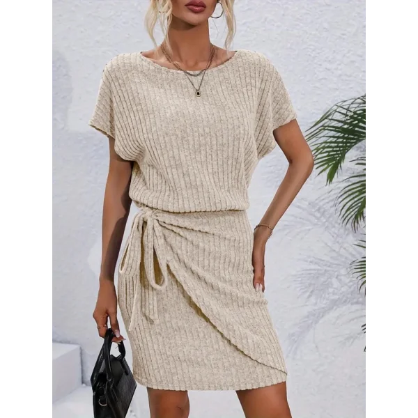 Kadın Kısa Kollu Yakası Açık Belden Lastikli Yandan Bağlamalı Kalın Fitilli Kaşkorse Elbise