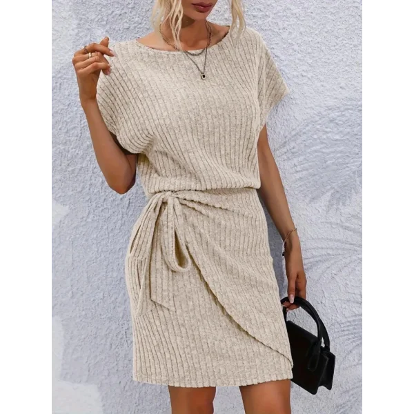 Kadın Kısa Kollu Yakası Açık Belden Lastikli Yandan Bağlamalı Kalın Fitilli Kaşkorse Elbise