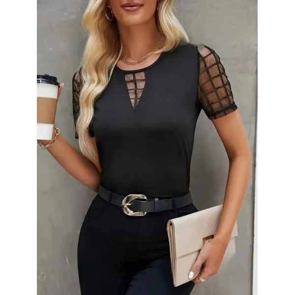 Kadın Kısa Kollu Yakası Açık Damla Ağ Tül Detaylı Viskon Bluz