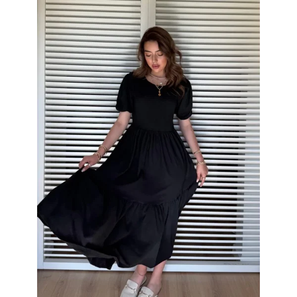 Kadın Kısa Kollu Yakası Açık Katlı Bürümcük Balon Elbise