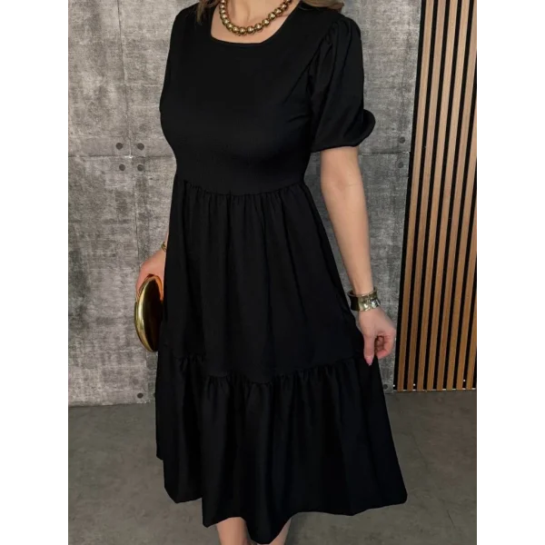 Kadın Kısa Kollu Yakası Açık Katlı Bürümcük Balon Elbise