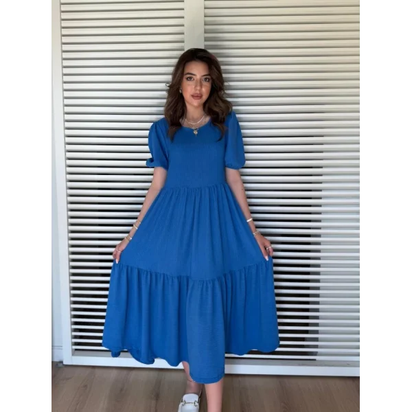 Kadın Kısa Kollu Yakası Açık Katlı Bürümcük Balon Elbise