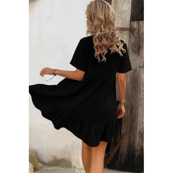 Kadın Kısa Kollu Yakası Bağcıklı önden Düğmeli Fırfır Desenli Süprem Elbise