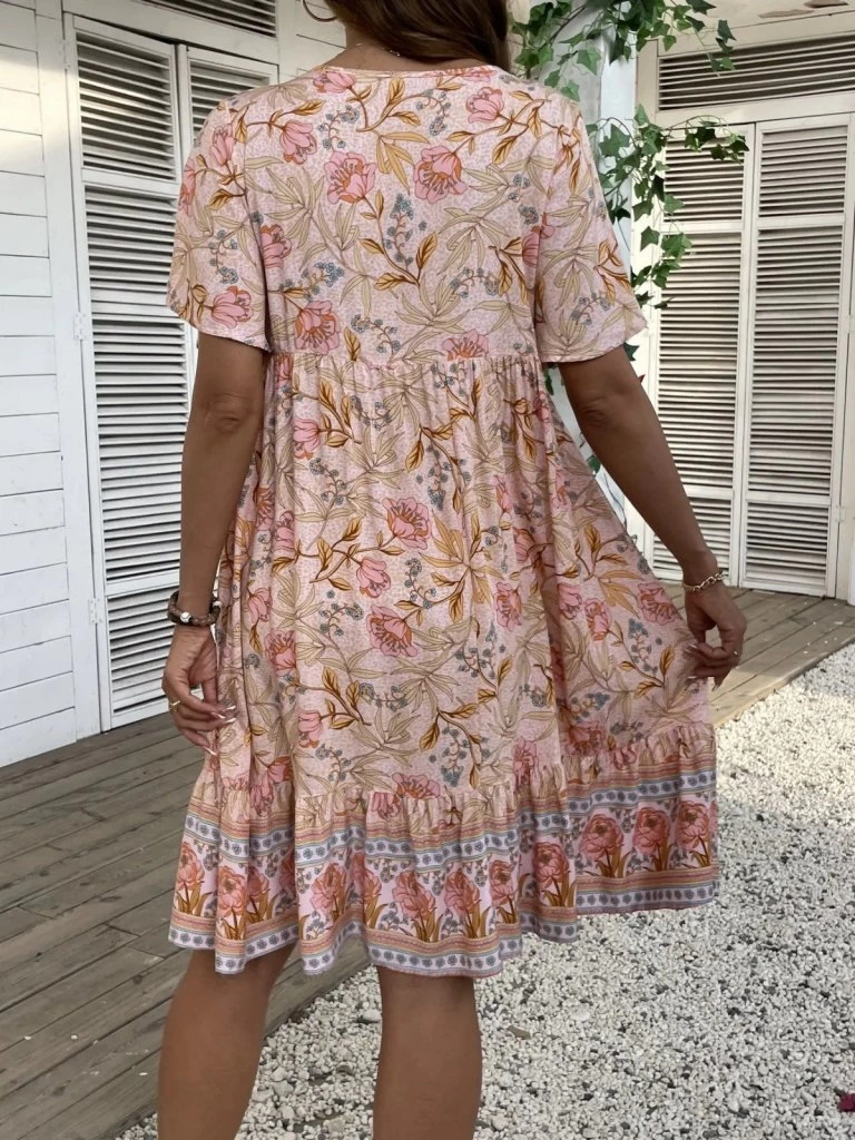 Kadın Kısa Kollu Yakası Bağcıklı önden Düğmeli Fırfır Desenli Süprem Elbise