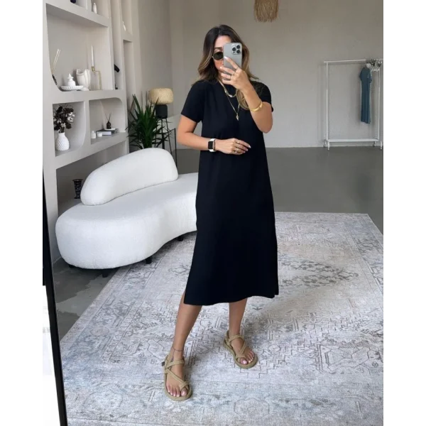 Kadın Kısa Kollu Yırtmaç Detaylı Salaş Viskon Elbise