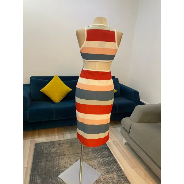 Kadın Kolsuz Bel Dekolte Detay şerit Desenli Pegasus Kumaş Elbise