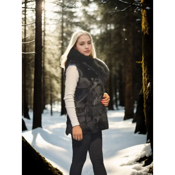 Kadın Kolsuz Kapüşonlu Yelek - Siyah