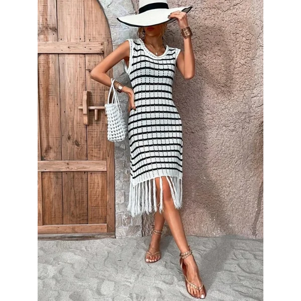 Kadın Kolsuz V Yaka Eteği Püsküllü çizgi Desen Triko Elbise