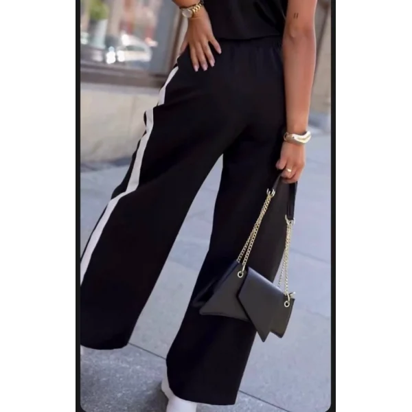 Kadın Kosuz V Yaka Düğme Detay Yelek Ve Yanları şerit Detay Ispanyol Paça Pantolon Hürrem Kumaş Ikili Takım