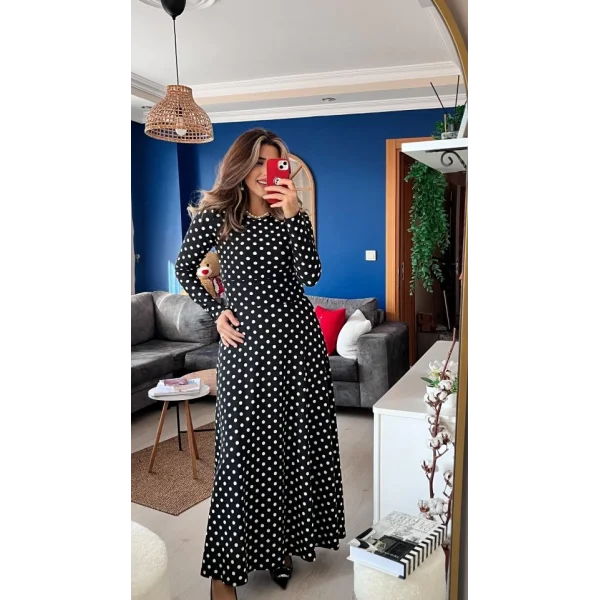 Kadın Krep Kumaş Uzun Kollu Tam Boy Puantiyeli Elbise 132 Cm