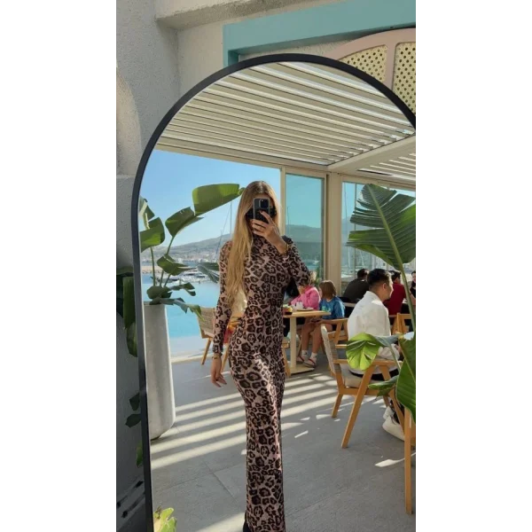 Kadın Leopar Desenli Sırt Dekoltelı Maxı Boy Elbise