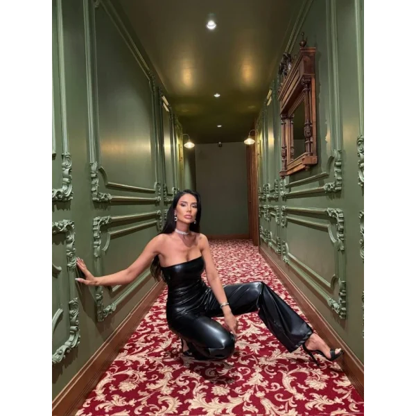 Kadın Likralı Deri Straplez Tulum