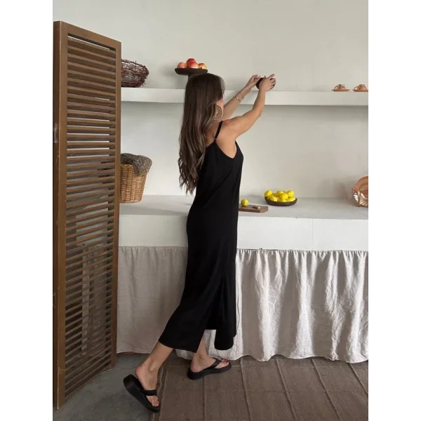 Kadın Modal Pike Kumaş Asansör Askılı Iki Yan Yırtmaçlı Elbise