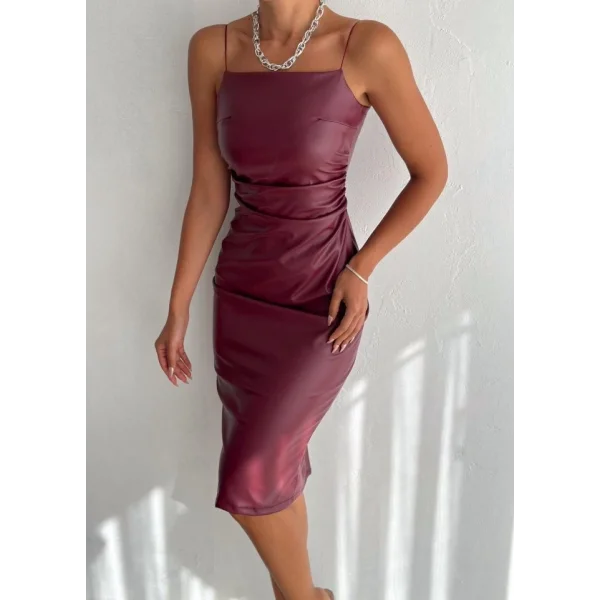 Kadın Omuz Askılı Büzgü Detay Midi Boy Elbise