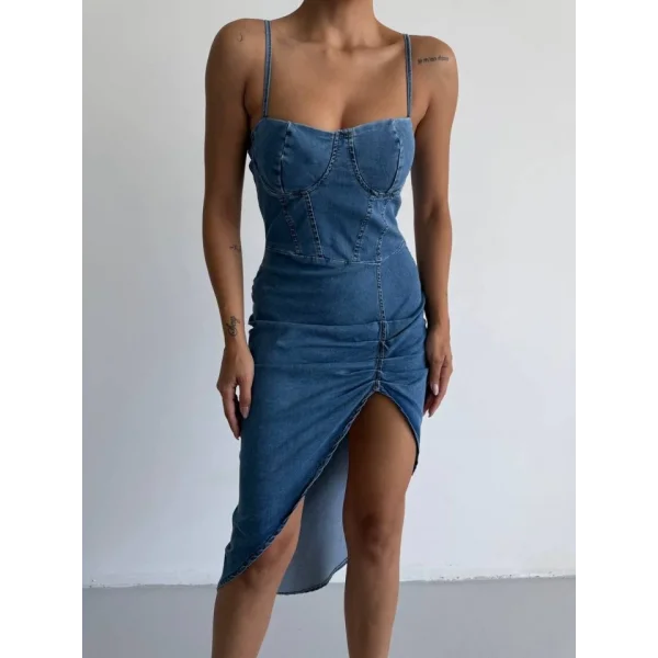 Kadın Omuz Askılı Derin Bacak Dekoltesi Ve Büzgü Detay Kot Elbise