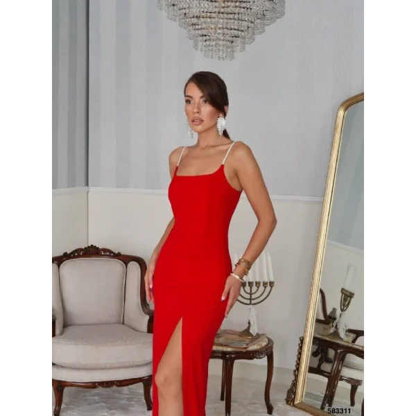 Kadın Omuz Askılı Derin Yırtmaç Detay Maxi Boy Elbise