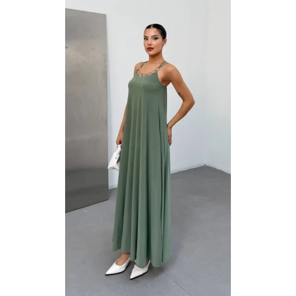 Kadın Omuz Askılı Kuş Gözü Zincir Detay Sandy Kumaş Maxi Boy Elbise