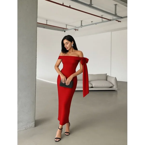Kadın Omuz Dekolte Kurdele Detay Uzun Krep Elbise