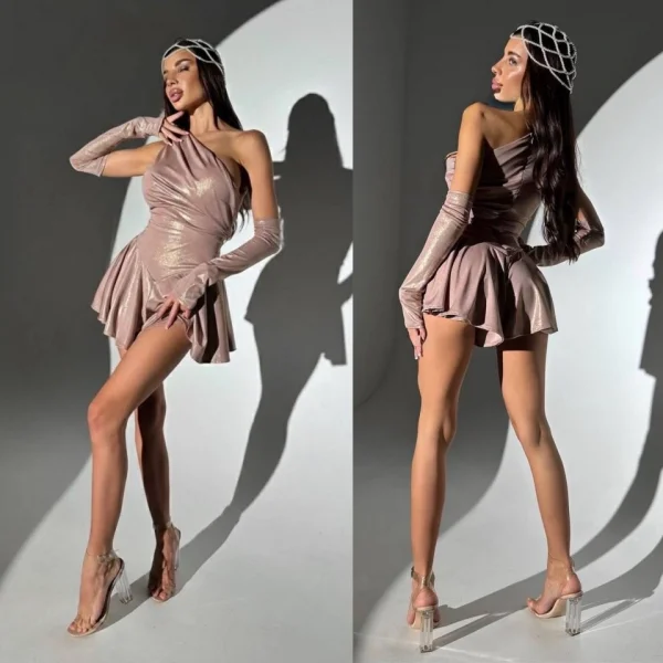 Kadın Omuz Dekolteli Drape Detay Mini şort Tulum