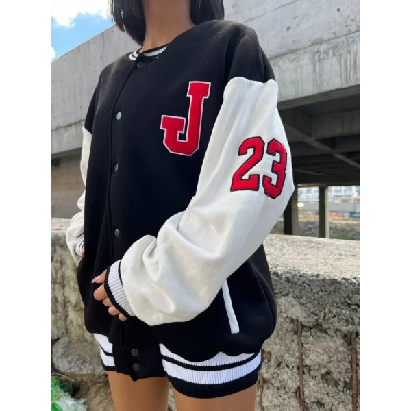 Kadın Ön ve Kol Nakış İşlemeli Kolej Ceket - Siyah