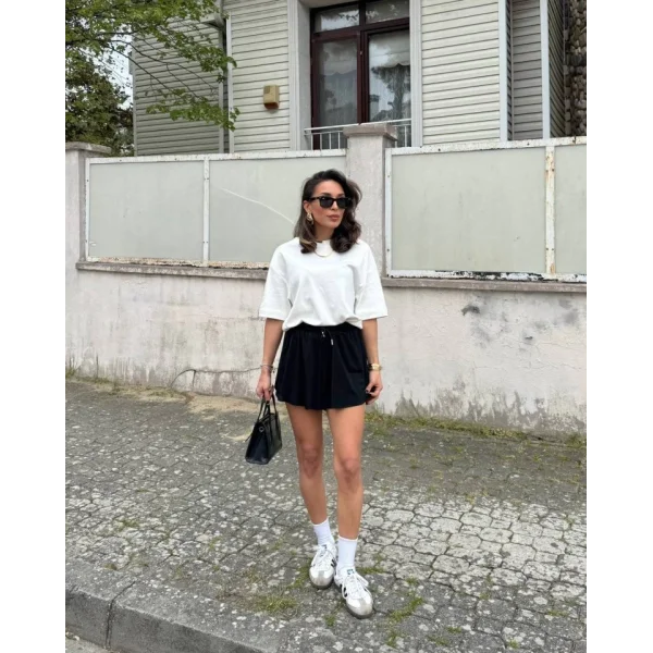 Kadın Sandy Kumaş Bağıcık Detaylı şort