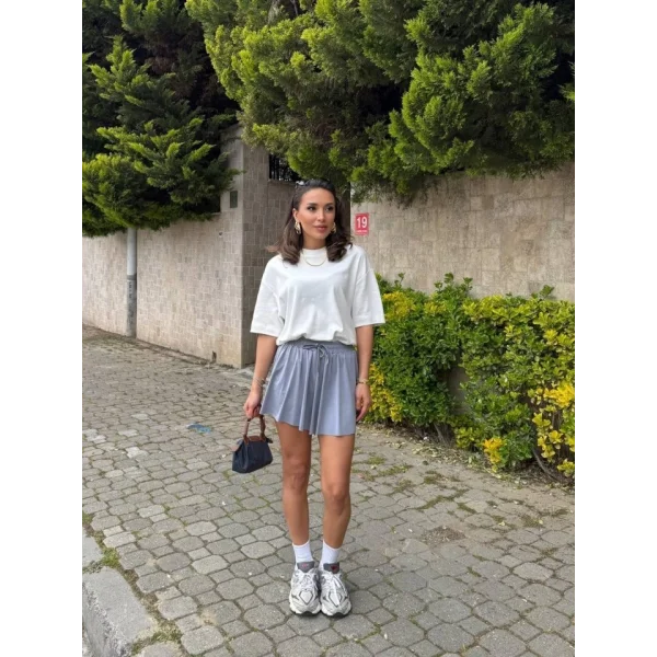 Kadın Sandy Kumaş Bağıcık Detaylı şort