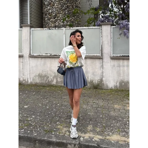 Kadın Sandy Kumaş Bağıcık Detaylı şort