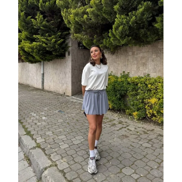 Kadın Sandy Kumaş Bağıcık Detaylı şort