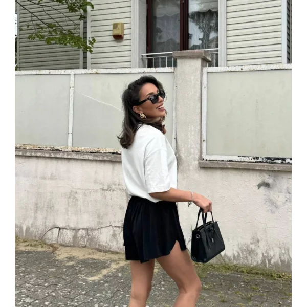 Kadın Sandy Kumaş Bağıcık Detaylı şort