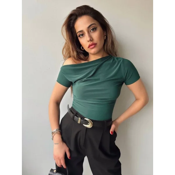 Kadın Sandy Kumaş Düşük Omuz Bluz