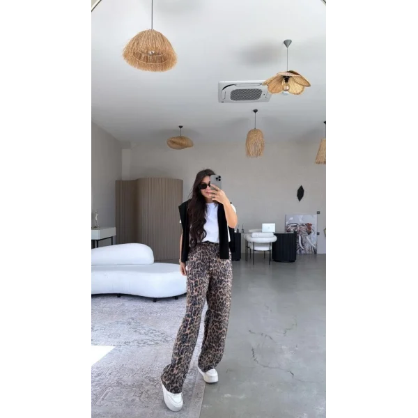 Kadın Saten Kumaş Leopar Desenli Pantolon