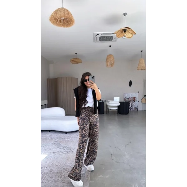 Kadın Saten Kumaş Leopar Desenli Pantolon