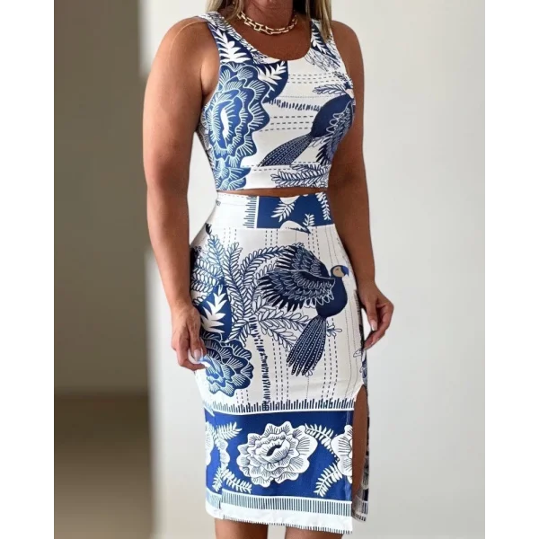 Kadın Sıfır Kollu Yuvarlak Yaka çiçekli Desenli Süprem Crop Ve Yırtmaçlı Etek Ikili Takım