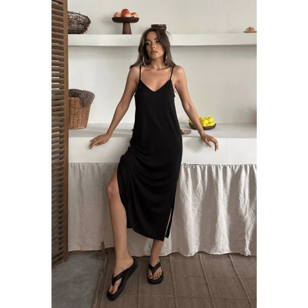 Kadın Siyah Asansör Askılı Çift Yırtmaçlı Helen Elbise