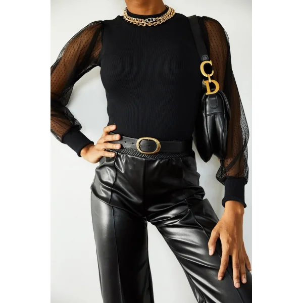 Kadın Siyah Kolu Tül Detaylı Yarım Balıkçı Kaşkorse Bluz 6160