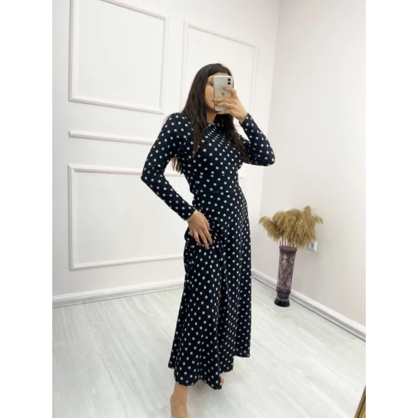 Kadın Siyah Tam Boy Beyaz Puantiyeli Elbise