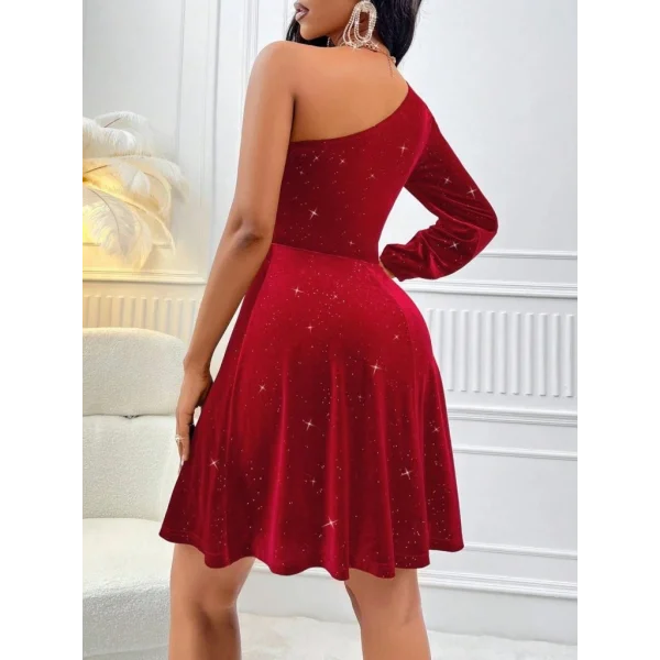 Kadın Tek Omuzdan Açık Uzun Kollu Taşlı Mini Elbise