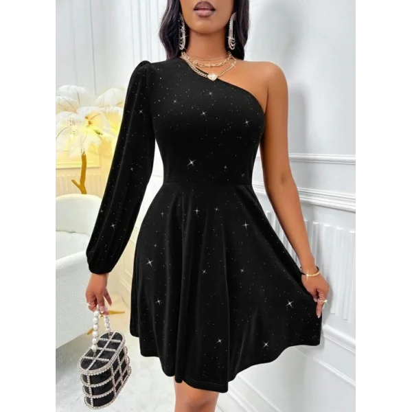 Kadın Tek Omuzdan Açık Uzun Kollu Taşlı Mini Elbise