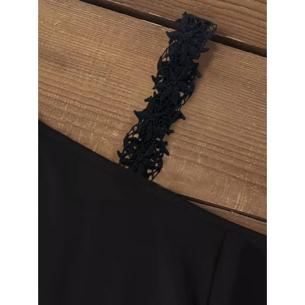 Kadın Tek Omuzu Açık Askılı Dantelli Viskon Bluz