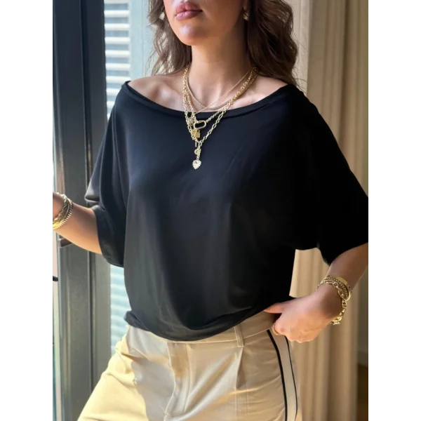 Kadın Tek Omuzu Açık Kısa Kollu Salaş Viskon Bluz